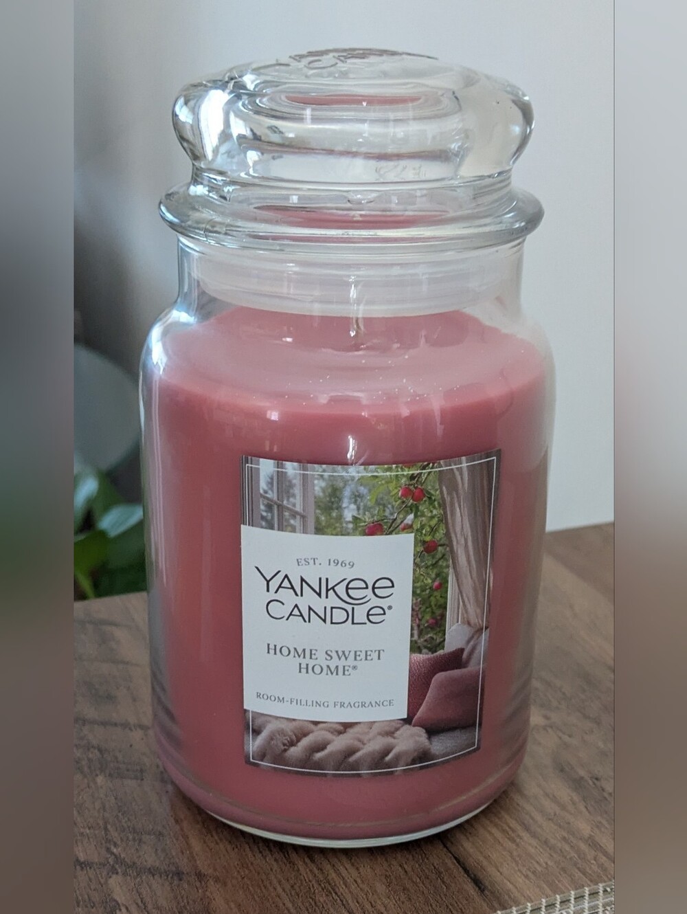 Yankee Candle Home Sweet Home 22 oz Candle